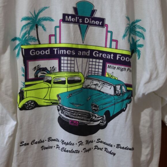 Gildan Vintage Mel's Diner White T-shirt Back Graphic Old Classic Cars LG - Picture 8 of 16